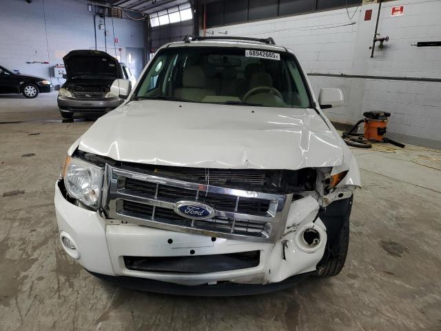 1FMCU9EG2BKA97040 - 2011 FORD ESCAPE LIMITED 白色 照片 5