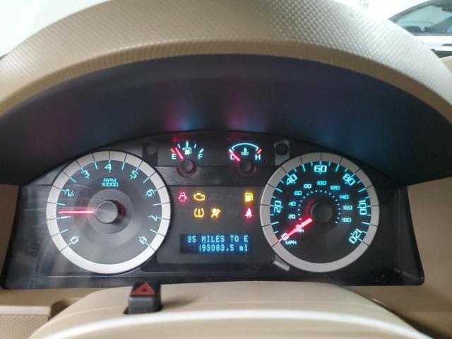 1FMCU9EG2BKA97040 - 2011 FORD ESCAPE LIMITED 白色 照片 9