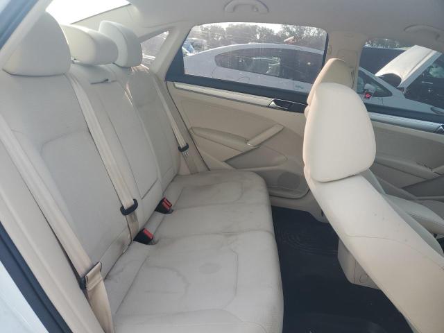 1VWAA7A34JC045359 - 2018 VOLKSWAGEN PASSAT S Biały zdjęcie 10