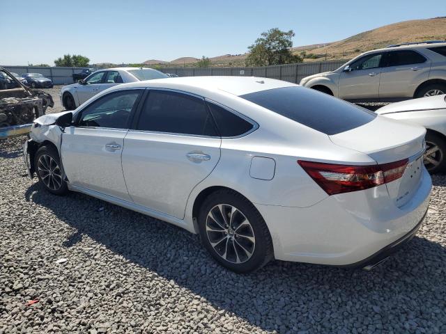 4T1BK1EB0HU257713 - 2017 TOYOTA AVALON XLE Biały zdjęcie 2
