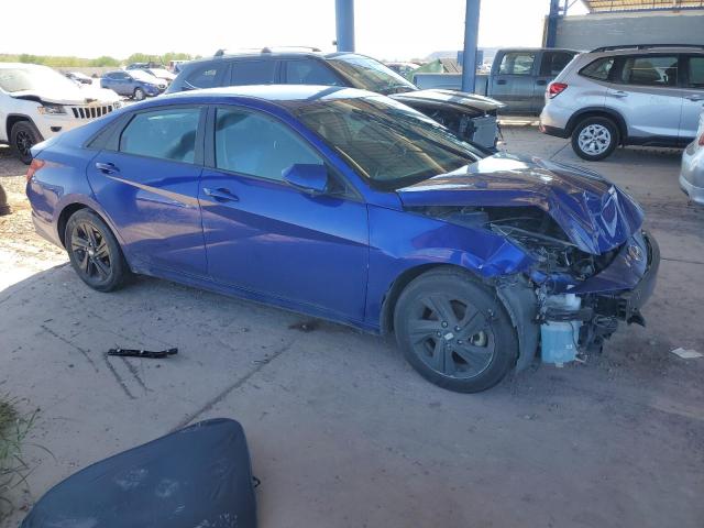 KMHLM4AG6MU069614 - 2021 HYUNDAI ELANTRA SEL BLUE photo 4