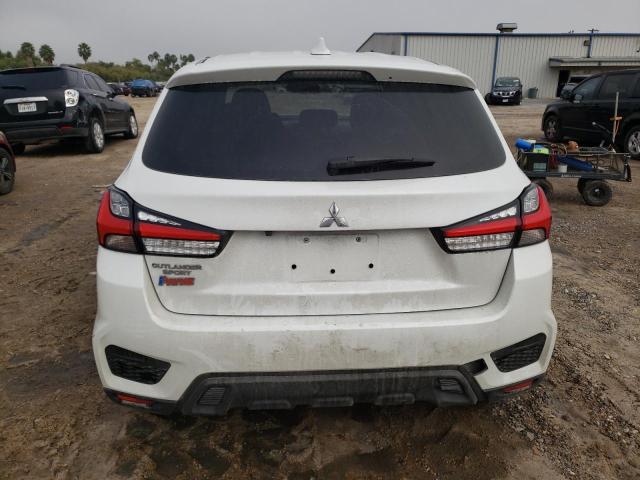 JA4APUAU1MU023613 - 2021 MITSUBISHI OUTLANDER ES WHITE photo 6