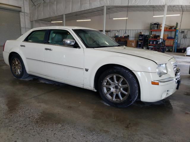 2C3KA63H67H798637 - 2007 CHRYSLER 300C CREAM photo 4