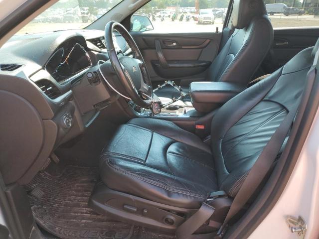 1GNKRHKD6GJ302014 - 2016 CHEVROLET TRAVERSE LT WHITE photo 7