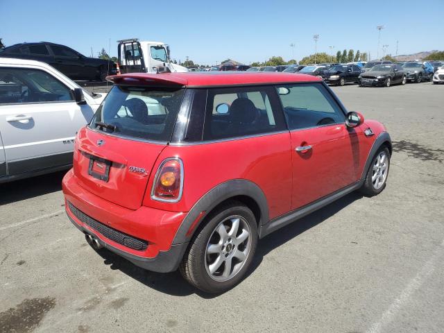 WMWMF73539TW80436 - 2009 MINI COOPER S RED photo 3