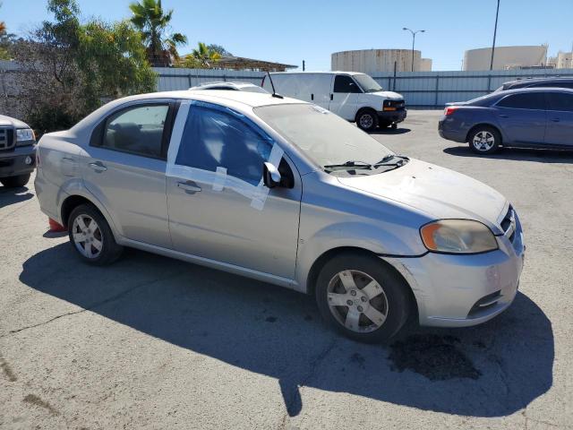 KL1TD56E59B389924 - 2009 CHEVROLET AVEO LS 银色 照片 4