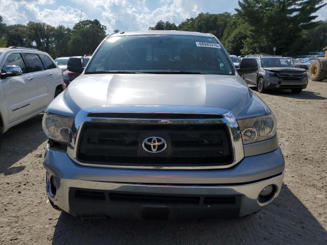 5TFUY5F16DX310710 - 2013 TOYOTA TUNDRA DOUBLE CAB SR5 SILVER photo 5