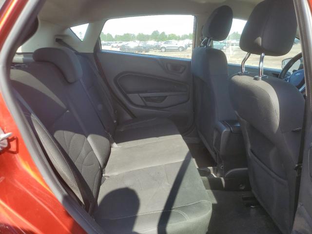 3FADP4EJ7JM136071 - 2018 FORD FIESTA SE Orange Foto 10