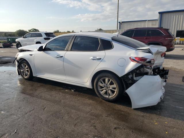 5XXGT4L34JG235018 - 2018 KIA OPTIMA LX 白色 照片 2