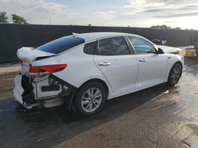 5XXGT4L34JG235018 - 2018 KIA OPTIMA LX 白色 照片 3