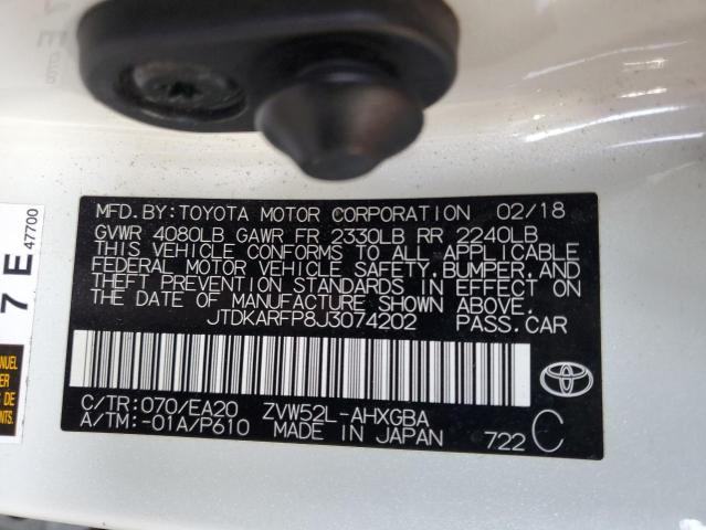 JTDKARFP8J3074202 - 2018 TOYOTA PRIUS PRIM Blanc photo 13
