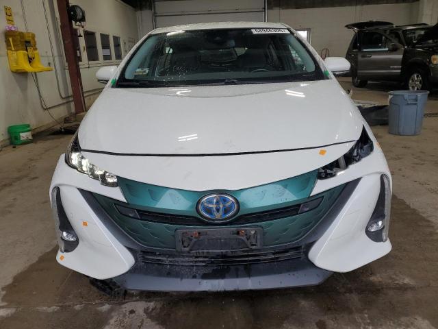 JTDKARFP8J3074202 - 2018 TOYOTA PRIUS PRIM Blanc photo 5
