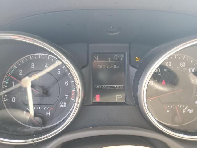 1C4RJEAG6CC215382 - 2012 JEEP GRAND CHER LAREDO WHITE photo 9