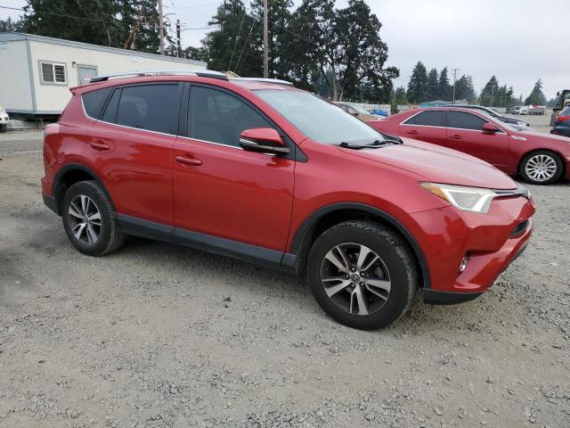 JTMWFREV6GJ084637 - 2016 TOYOTA RAV4 XLE RED photo 4