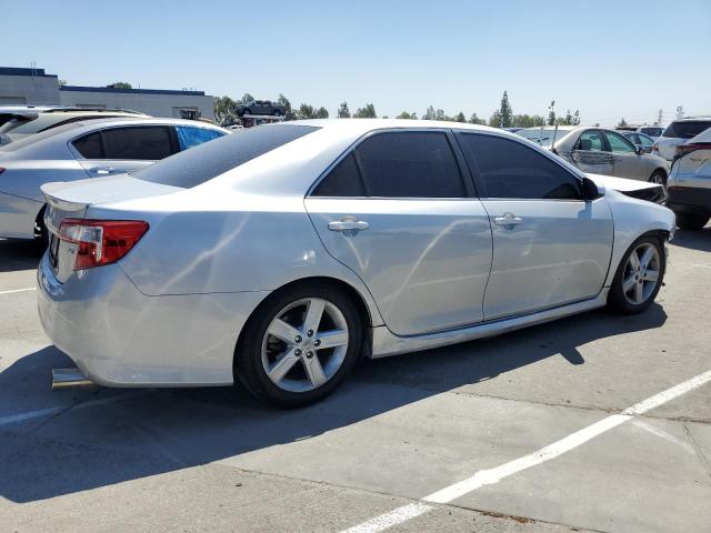 4T1BF1FK5DU215504 - 2013 TOYOTA CAMRY L SILVER photo 3