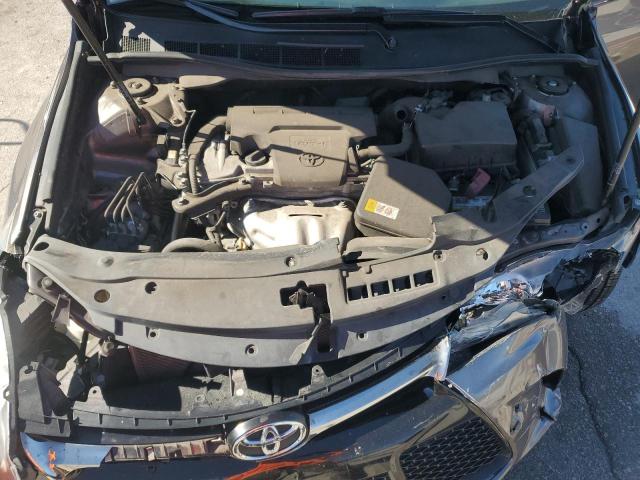 4T1BF1FKXHU728401 - 2017 TOYOTA CAMRY LE GRAY photo 11