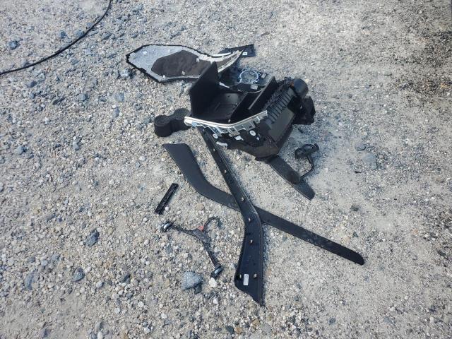 5YJ3E1EB9JF096762 - 2018 TESLA MODEL 3 Սպիտակ լուսանկար 12