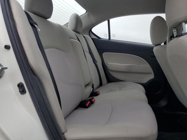 ML32F3FJ5KHF00416 - 2019 MITSUBISHI MIRAGE G4 ES WHITE photo 10