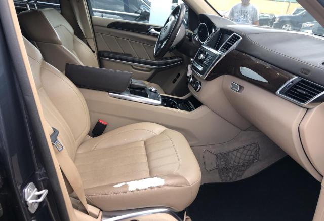 4JGDF7CE4DA176772 - 2013 MERCEDES-BENZ GL 450 4MATIC GRAY photo 5