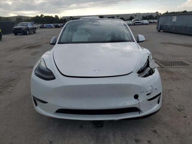 7SAYGDEF8NF532305 - 2022 TESLA MODEL Y WHITE photo 5