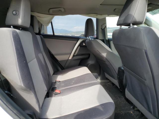 JTMRFREV6FJ042402 - 2015 TOYOTA RAV4 XLE SILVER photo 11