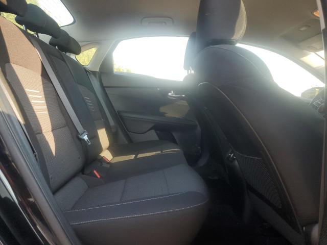 3KPF54AD4KE122939 - 2019 KIA FORTE EX შავი ფოტო 10