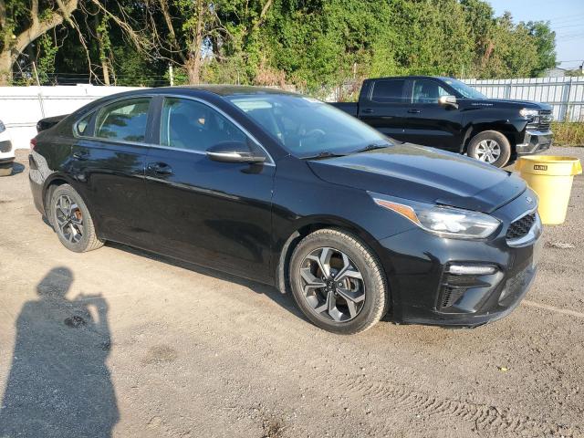 3KPF54AD4KE122939 - 2019 KIA FORTE EX შავი ფოტო 4