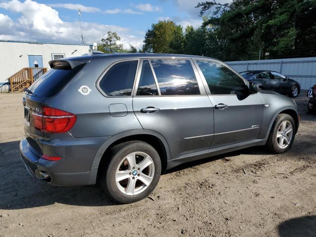 5UXZW0C58BL655794 - 2011 BMW X5 XDRIVE35D GRAY photo 3