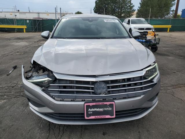 3VWE57BU3KM199574 - 2019 VOLKSWAGEN JETTA SEL ვერცხლისფერი ფოტო 5