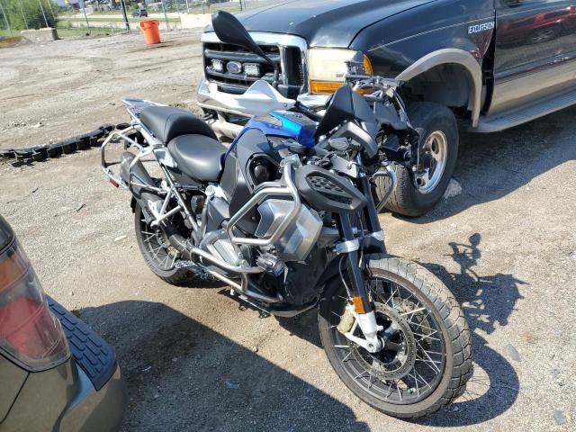 WB10M1304R6J64283 - 2024 BMW R 1250 GS ADVENTURE TWO TONE photo 1