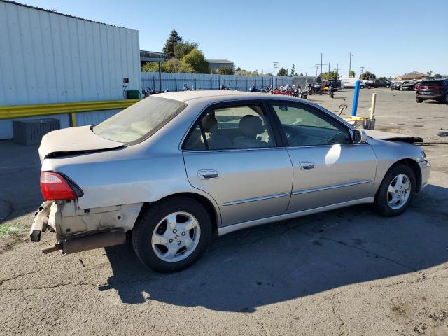 JHMCG6679XC027544 - 1999 HONDA ACCORD EX SILVER photo 3