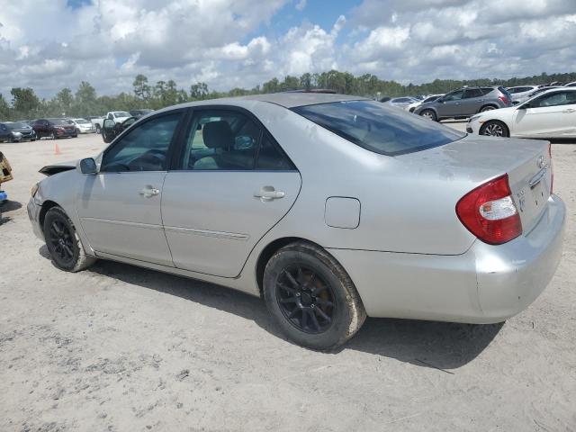 4T1BE32K73U675041 - 2003 TOYOTA CAMRY LE SILVER photo 2