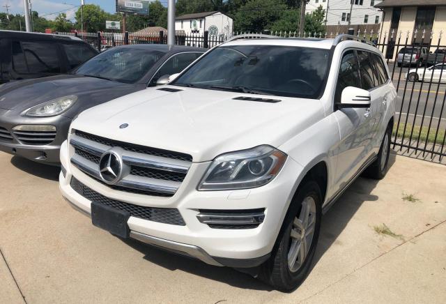 4JGDF7CE1EA304161 - 2014 MERCEDES-BENZ GL 450 4MATIC WHITE photo 2