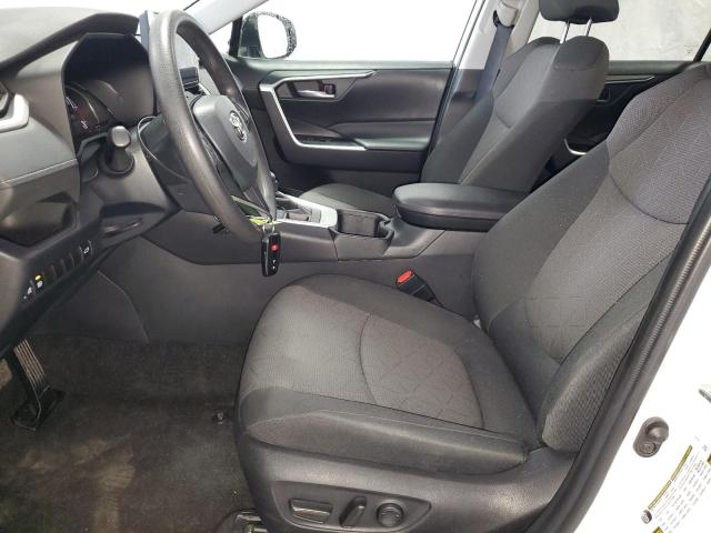 2T3P1RFV6PW368191 - 2023 TOYOTA RAV4 XLE 白色 照片 7