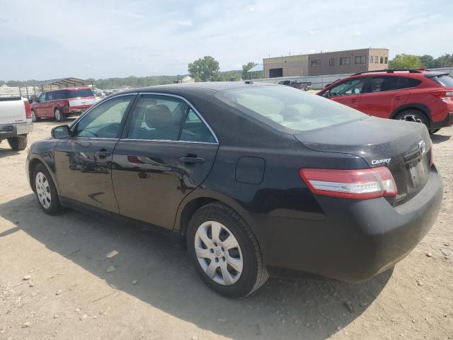 4T1BF3EK2AU046163 - 2010 TOYOTA CAMRY BASE შავი ფოტო 2