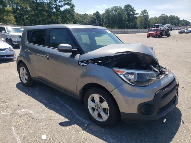 KNDJN2A20H7501913 - 2017 KIA SOUL GRAY photo 4
