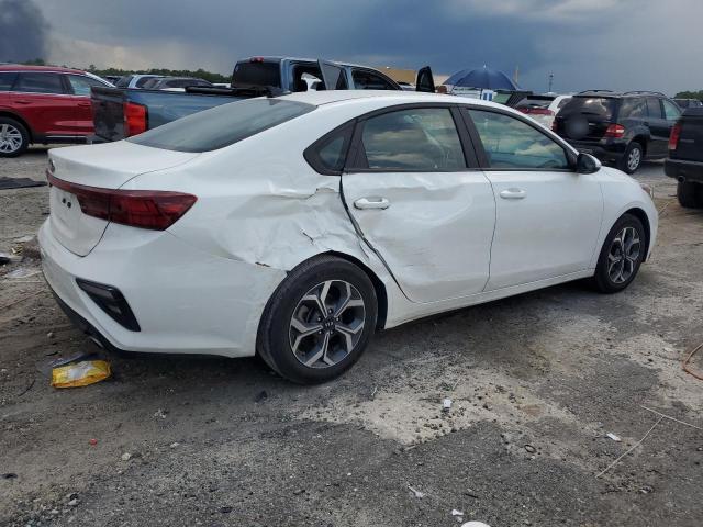 3KPF24AD0LE252274 - 2020 KIA FORTE FE WHITE photo 3