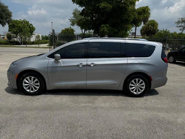 2C4RC1BG6JR141631 - 2018 CHRYSLER PACIFICA TOURING L Gümüş foto 12
