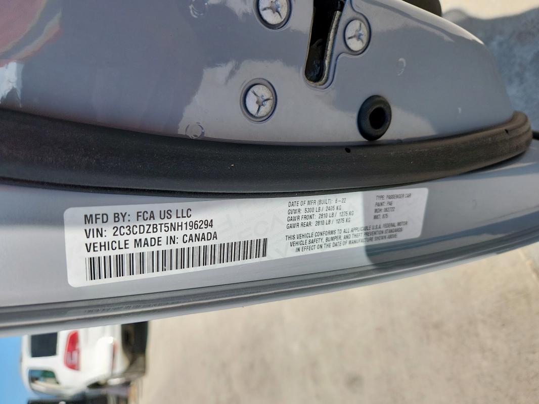 2C3CDZBT5NH196294 - 2022 DODGE CHALLENGER R/T GRAY photo 12