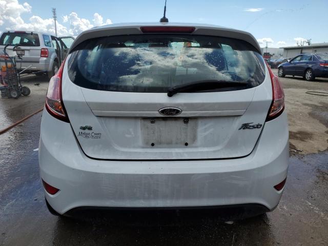 3FADP4EJ5EM211663 - 2014 FORD FIESTA SE WHITE photo 6