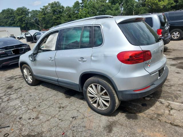 WVGAV7AX2CW522670 - 2012 VOLKSWAGEN TIGUAN S 银色 照片 2