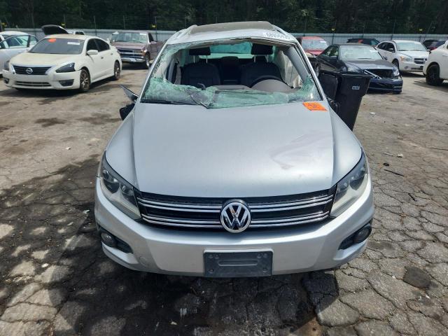 WVGAV7AX2CW522670 - 2012 VOLKSWAGEN TIGUAN S 银色 照片 5