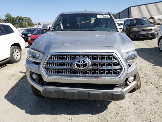 5TFSZ5AN6HX089212 - 2017 TOYOTA TACOMA ACCESS CAB ვერცხლისფერი ფოტო 5