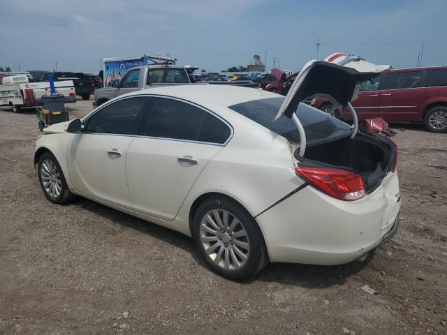 2G4GS5EV2D9175495 - 2013 BUICK REGAL PREMIUM WHITE photo 2