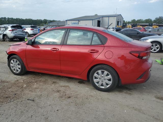 3KPA24ADXME429926 - 2021 KIA RIO LX RED photo 2