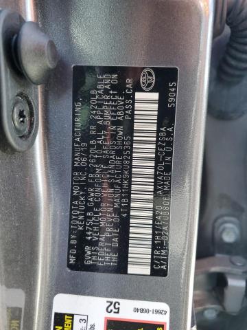 4T1B11HK9KU825365 - 2019 TOYOTA CAMRY L 灰色 照片 12
