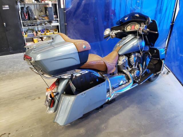 56KTRAAA0G3333706 - 2016 INDIAN MOTORCYCLE CO. ROADMASTER BLUE photo 4