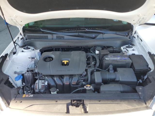 3KPF24AD1KE114905 - 2019 KIA FORTE FE Biały zdjęcie 11