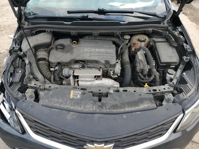 3G1BE6SM5JS530366 - 2018 CHEVROLET CRUZE LT GRAY photo 11