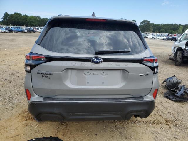 JF2SLDTC1SH569328 - 2025 SUBARU FORESTER TOURING SILVER photo 6